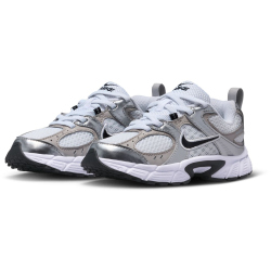 NIKE V5 RNR Sneaker Kinder
