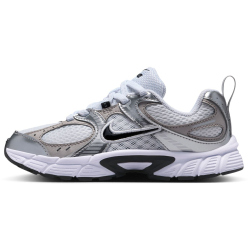 NIKE V5 RNR Sneaker Kinder