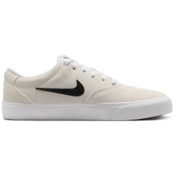 NIKE Charge Suede Sneaker Damen 101 -...