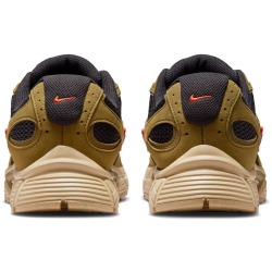 NIKE V5 RNR Sneaker 002 - black/black-olive flak-parachute beige 40