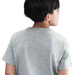 NIKE Sportswear Club Brand Energy T-Shirt Kinder 063 - dk grey heather S (128-137 cm)