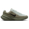 NIKE Uplift SC Sneaker Kinder 006 - light silver/black-light army 36.5