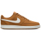 NIKE Court Vision Low Premium Sneaker Herren 700 - wheat/sail 38.5