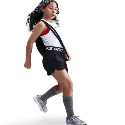 NIKE Pro Fleece Dri-FIT Shorts Mädchen 010 - black/black/black/white S (128-137 cm)