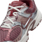 NIKE V5 RNR Sneaker Damen 200 - smokey mauve/metallic silver-red sepia 37.5
