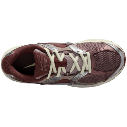 NIKE V5 RNR Sneaker Damen 200 - smokey mauve/metallic silver-red sepia 44