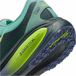 NIKE Vomero 18 Gore-Tex Laufschuhe Herren 300 - seaweed/barely volt-cannon-volt 38.5