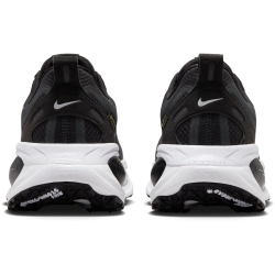 NIKE Vomero 18 Gore-Tex Laufschuhe Herren 002 - black/metallic silver-anthracite-white 41