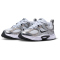 NIKE V5 RNR Sneaker Kinder 100 - white/black-vast grey-college grey 27.5