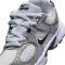 NIKE V5 RNR Sneaker Kinder 100 - white/black-vast grey-college grey 27.5
