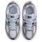 NIKE V5 RNR Sneaker Kinder 100 - white/black-vast grey-college grey 27.5
