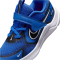 NIKE Cosmic Runner Laufschuhe Kinder 404 - game royal/white-black 31