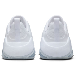 NIKE Bella 7 Fitnessschuhe Damen 100 - white/pure platinum-white 38.5