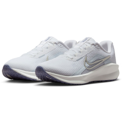 NIKE Downshifter 13 Laufschuhe Damen 110 - white/metallic...