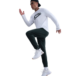 NIKE Therma-FIT Tapered Fitness Trainingshose Herren 390...