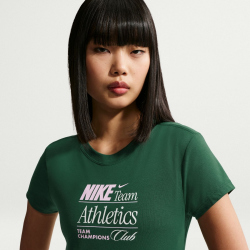 NIKE Sportswear Chill Knit Mid Cropped T-Shirt Damen