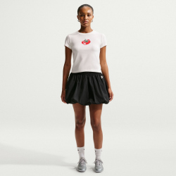 NIKE Sportswear Chill Knit Slim Cropped T-Shirt Damen