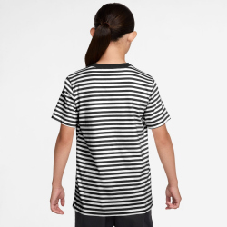 NIKE Sportswear T-Shirt Kinder