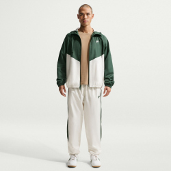 NIKE Windrunner Storm-FIT Kapuzenjacke Herren