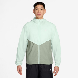NIKE Windrunner Lightweight UV-Repel Kapuzenjacke Herren 394 - barely green/jade horizon/white S