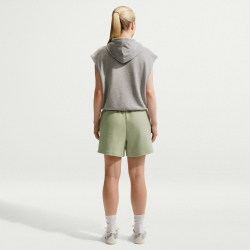 NIKE Fleece Boyfriend Shorts Damen 371 - olive aura XS