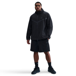 NIKE Tech Fleece Shorts Herren 010 - black/black L