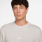 NIKE Sportswear Premium Essentials T-Shirt Herren 051 - birch heather XS