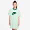 NIKE Sportswear kurzarm Jersey Kleid Mädchen 394 - barely green/malachite/black/malachite XS (122-128 cm)