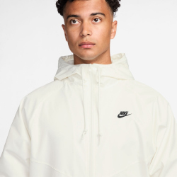 NIKE Windrunner Storm-FIT Kapuzenjacke Herren 133 - sail/black M