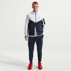 NIKE Tech Fleece Jogginghose Herren 454 - obsidian/speed red L