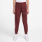 NIKE Sportswear Club Fleece Brand Energy Jogginghose Kinder 619 - dark team red/dark team red/black S (128-137 cm)