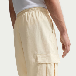 NIKE Club Woven Cargohose Herren 229 - lt khaki/white S