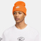 NIKE PEAK Futura Beanie 803 - total orange/white