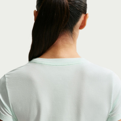 NIKE Sportswear Chill Knit Mod-Cropped T-Shirt Damen 394 - barely green/sail XL