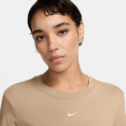 NIKE Sportswear Chill Knit Mod-Cropped T-Shirt Damen 287...