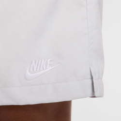 NIKE Club Woven Flow Shorts Herren 025 - photon dust/white L