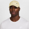 NIKE Club Dri-FIT Unstructured Metal Swoosh Cap 115 - coconut milk/metallic black S/M