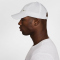 NIKE Club Dri-FIT Unstructured Metal Swoosh Cap 101 - white/metallic gold S/M