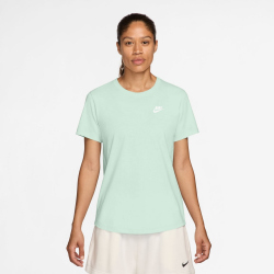 NIKE Sportswear Club Essentials T-Shirt Damen 394 - barely green/white XL