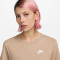 NIKE Sportswear Club Essentials T-Shirt Damen 286 - linen/white S
