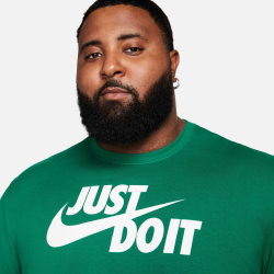 NIKE Sportswear JUST DO IT T-Shirt Herren 365 - malachite M
