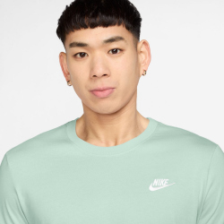 NIKE Sportswear Freizeit T-Shirt Herren 395 - barely green M