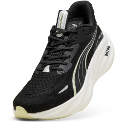 PUMA Magnify Nitro 3 Laufschuhe Herren 13 - PUMA black/apple spritz 40.5