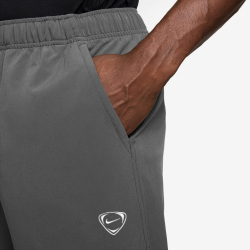 NIKE Strike+ Repel wasserabweisende Fußball Trainingshose Herren