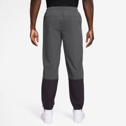 NIKE Strike+ Repel wasserabweisende Fußball Trainingshose Herren
