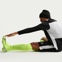 NIKE Academy+ Dri-FIT Fußball Shorts Herren