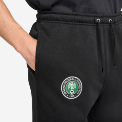 NIKE Nigeria Sportswear Club Jogginghose Herren