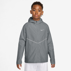 NIKE Miler UV-Repel Trainingsjacke Kinder 084 - smoke grey/reflective silv M (137-147 cm)