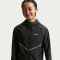 NIKE Miler UV-Repel Trainingsjacke Kinder 010 - black/reflective silv M (137-147 cm)