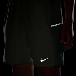 NIKE Miler Dri-FIT Laufshorts Kinder 304 - spruce fog/barely green/reflective silv XS (122-128 cm)